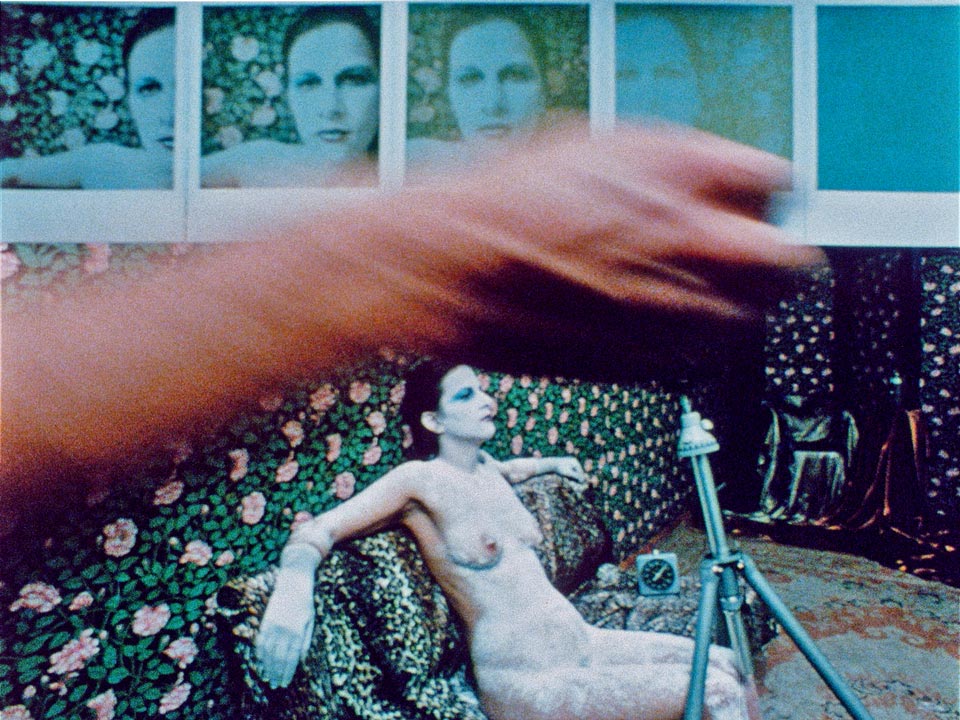  Paul de Nooijer – Transformation by Holding Time (Artist - Model), 1976